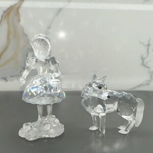 Swarovski Crystal Red Riding Hood 7550 + Damaged Wolf Gift